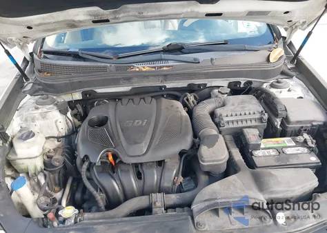 2011 Hyundai Sonata Limited z USA, uszkodzony, nr VIN 5NPEC4AC1BH185730